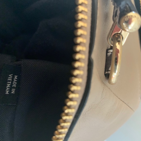 Coach bag sold - Picture 7 of 7